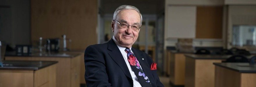 Dr. Vladimir Hachinski 