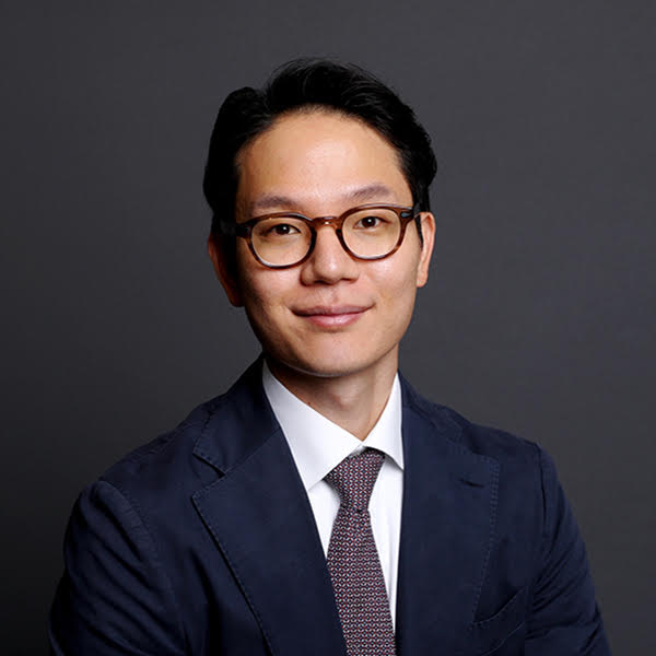 Dr. Tae Kwon