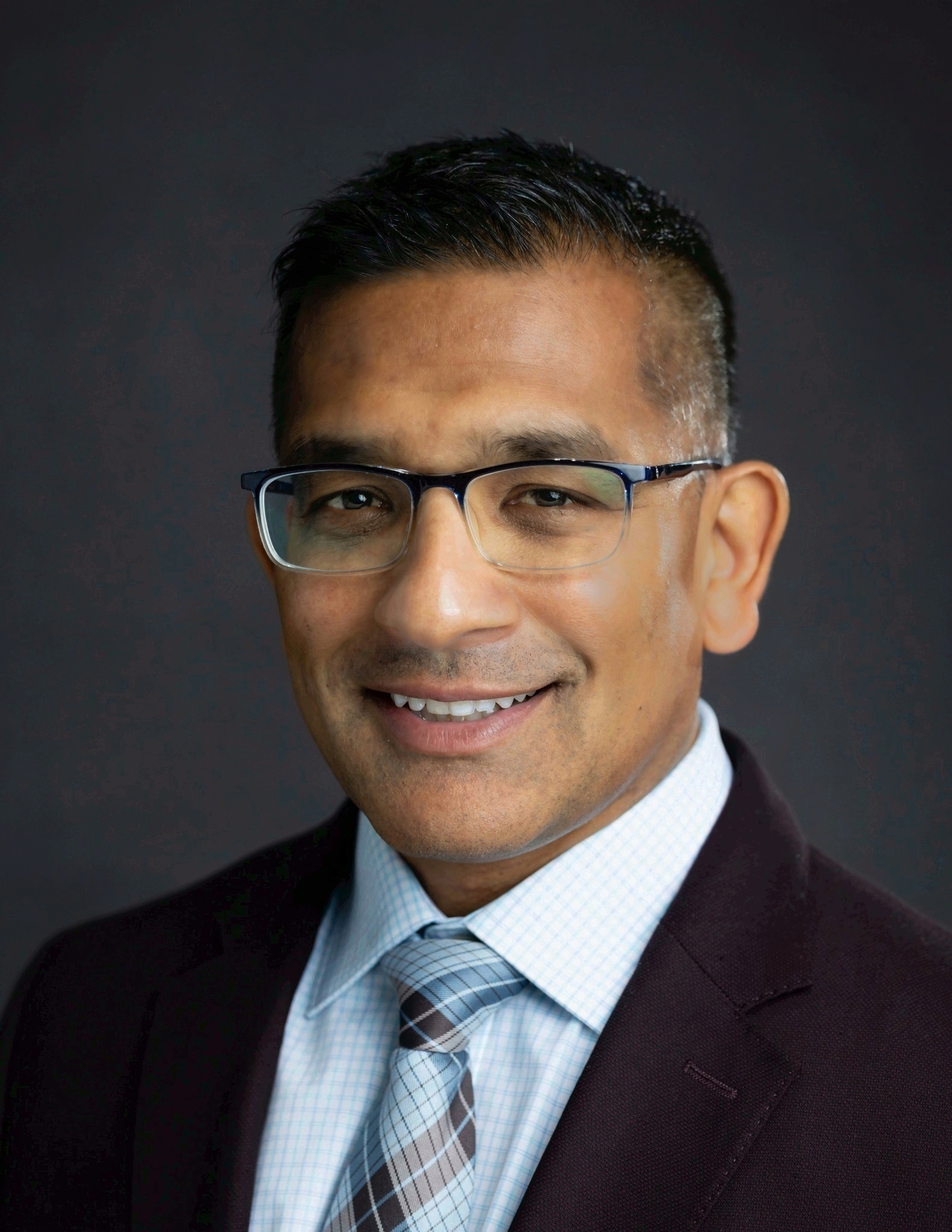 Dr. Amit Garg