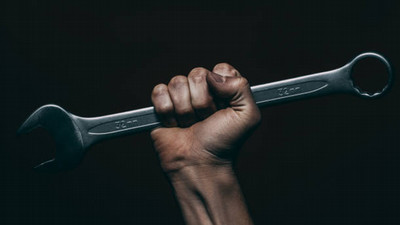The Rogue Mechanic: How a Seemingly Protective Protein Might be Driving Parkinson's Disease