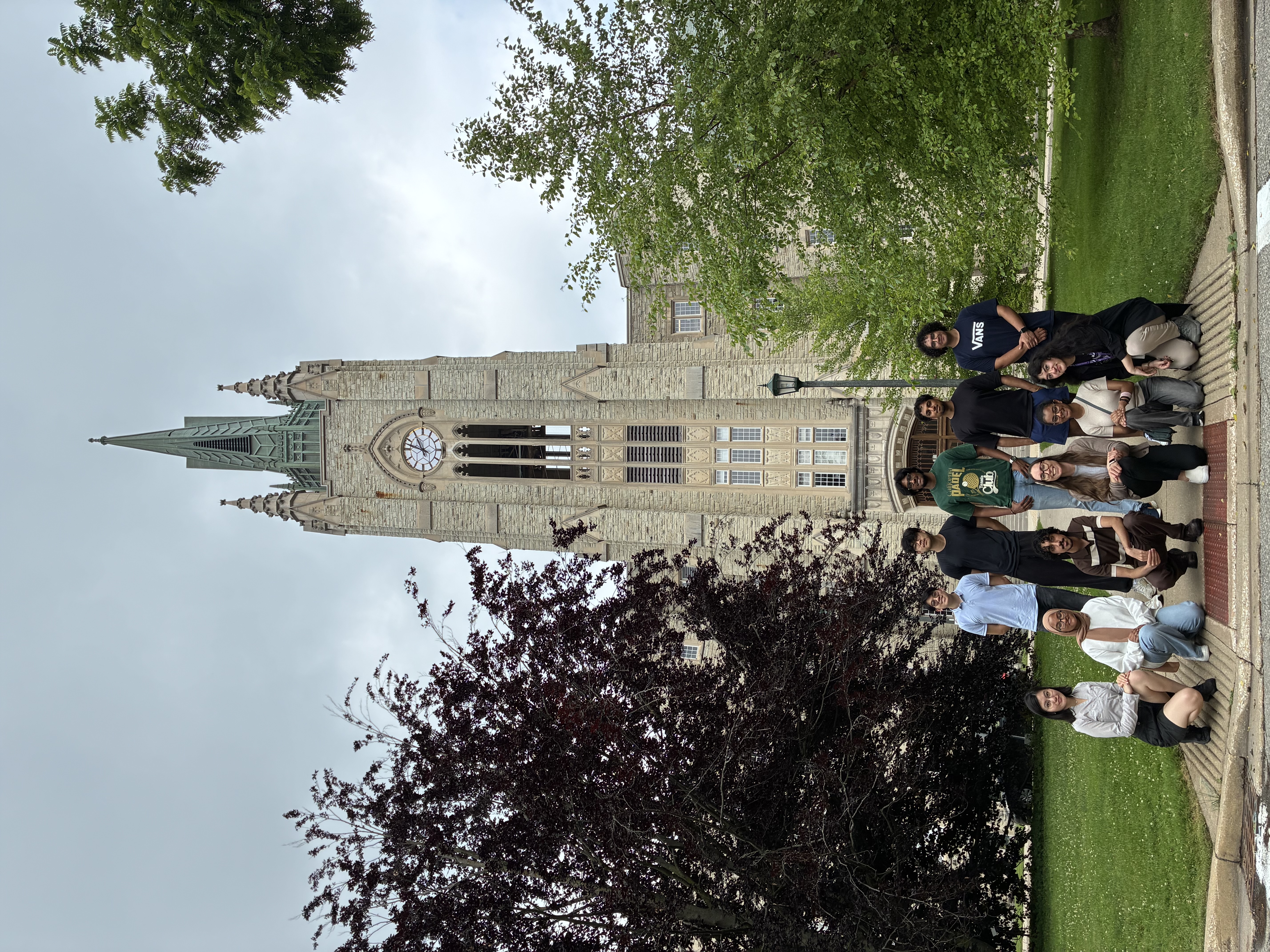 Bishop lab group photo summer 2025