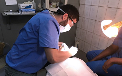 Mohamad Sharkh working in the clinic